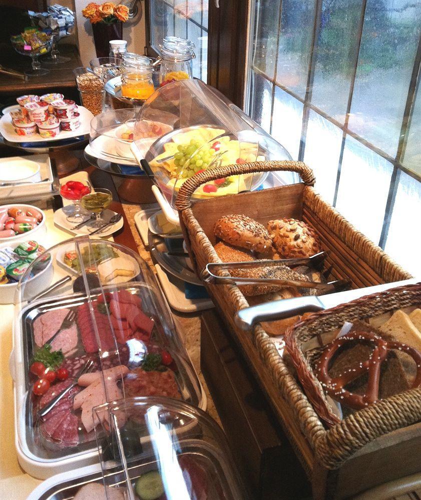 Hotel Alt Deutz City-messe-arena Kontaktloser Self Check-in Cologne