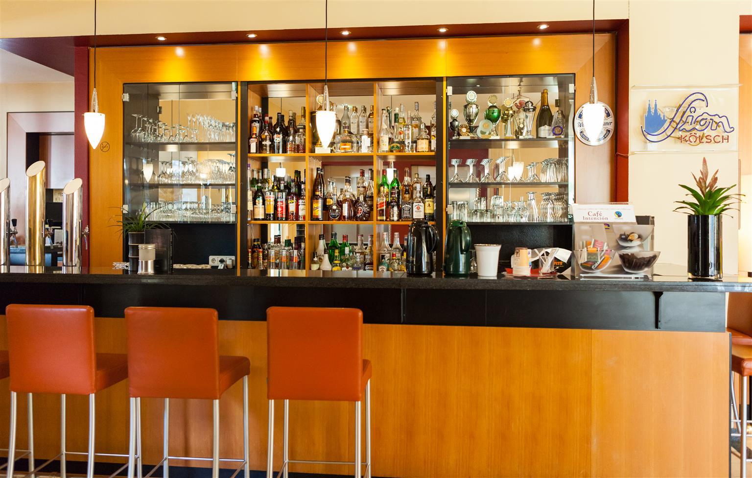 Hotel Plaza Premium Kolonia