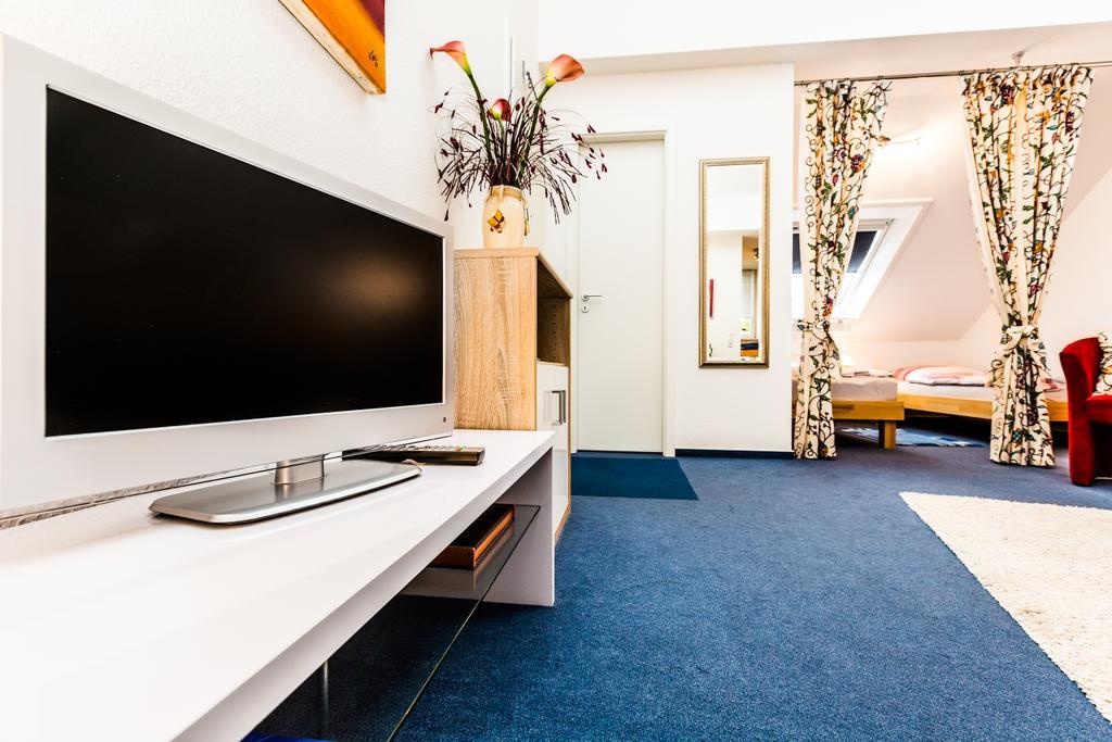 Apartment Relax Merheim Cologne