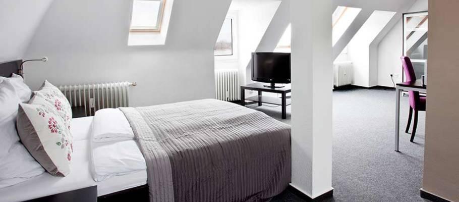 Rheinstation Hotel