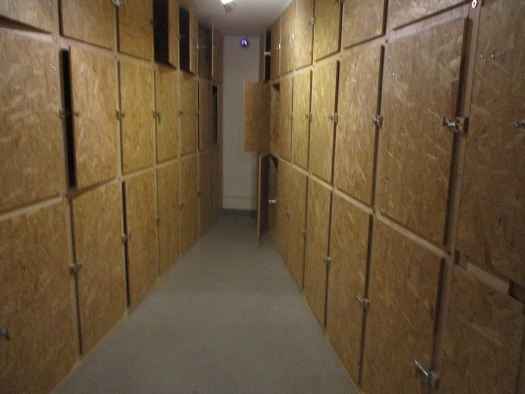 Albergue Station - For Backpackers *