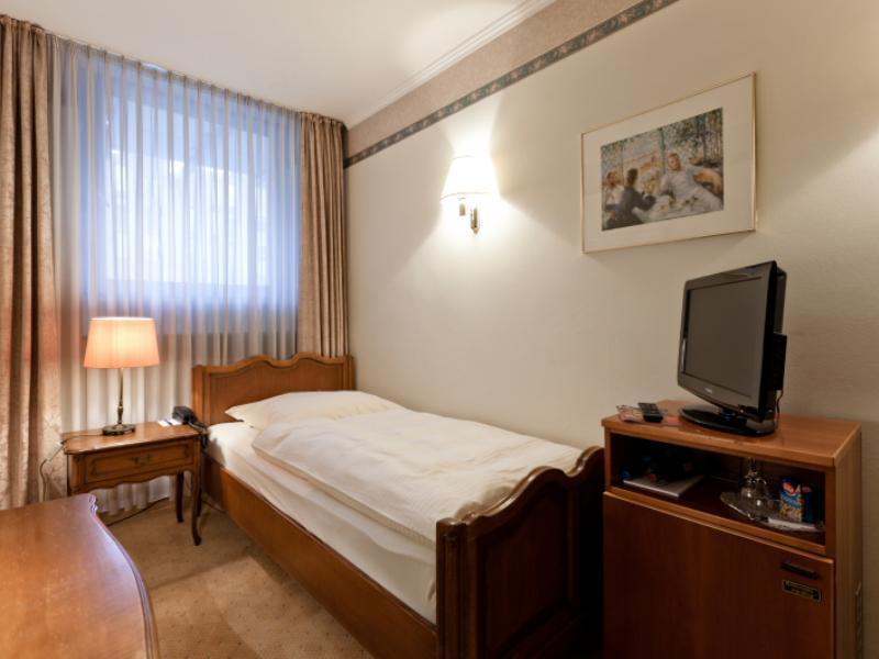 Hotel The Midtown 4*