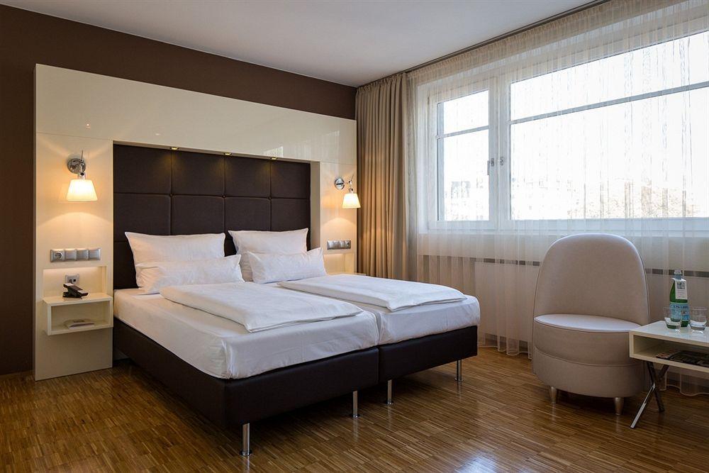Santo Hotel