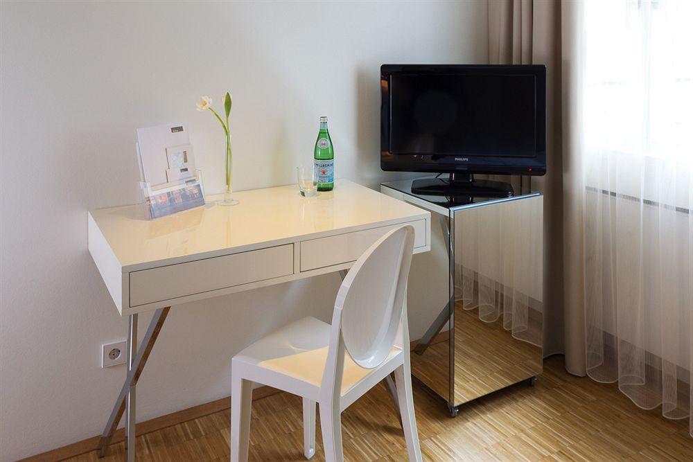 Santo 4* Cologne