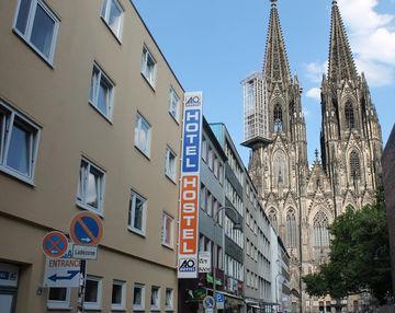 A&o Dom Hotel Cologne