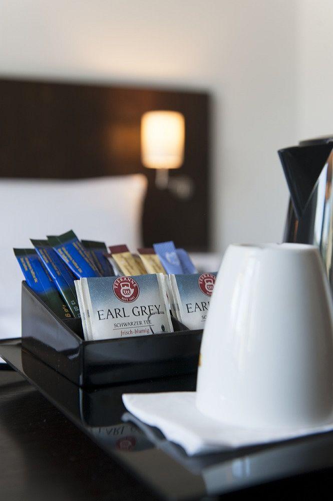 Astor & Hotel Kolonia