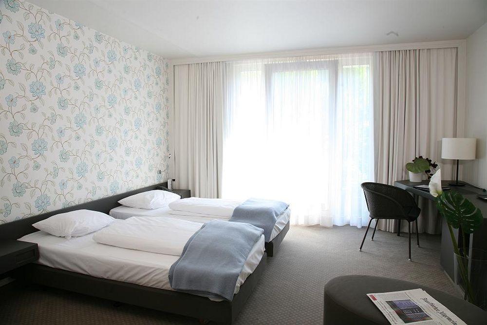 Senats Hotel 3*
