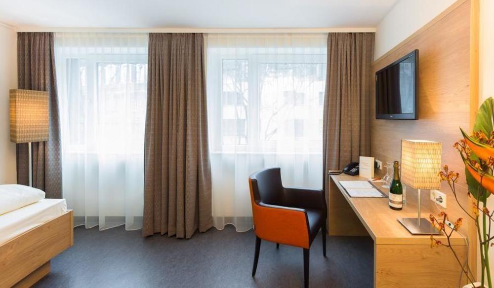 Stadthotel Am Roemerturm Hotel Cologne