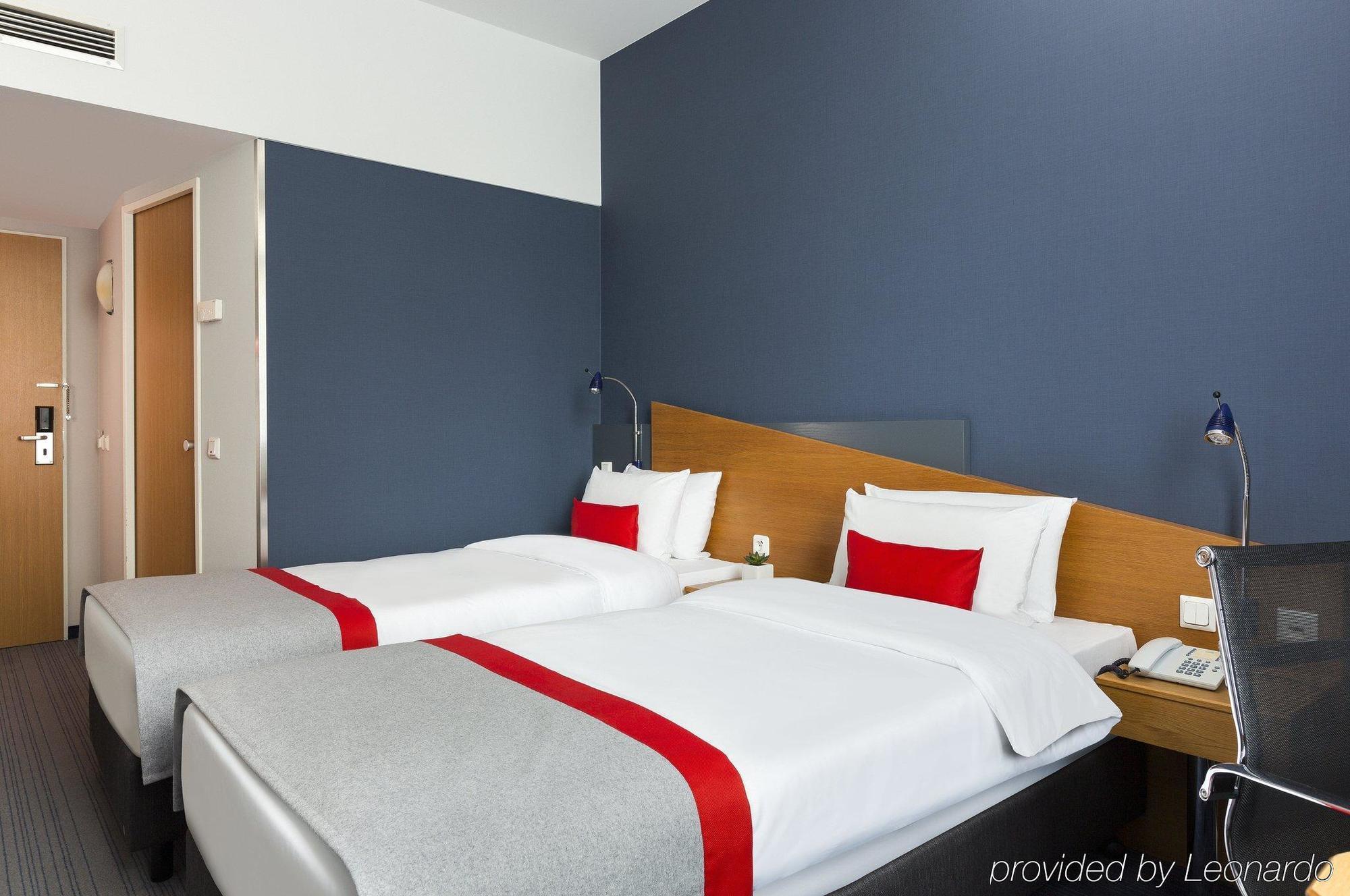 Express Mülheim, An Ihg 3*
