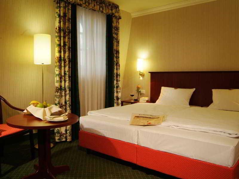 Hotel The Ascot Cologne