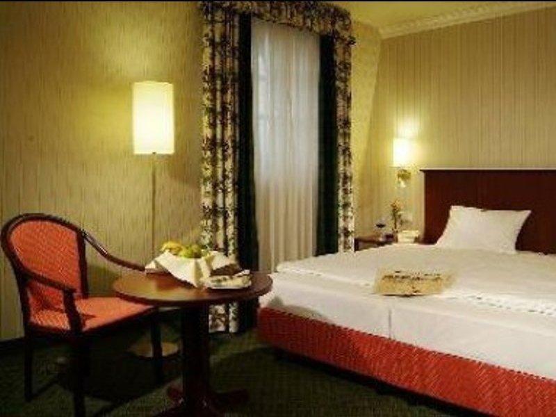 Hotel The Ascot Cologne