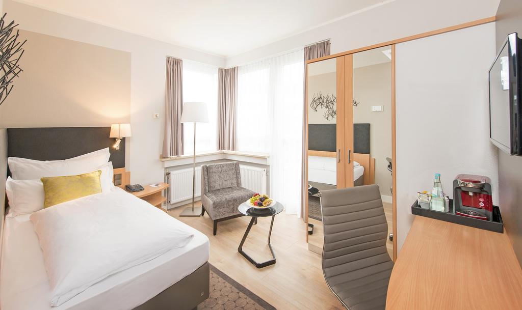 Hotel Mercure Belfortstrasse 4*