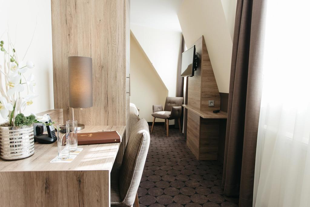 Sion Hotel Kolonia