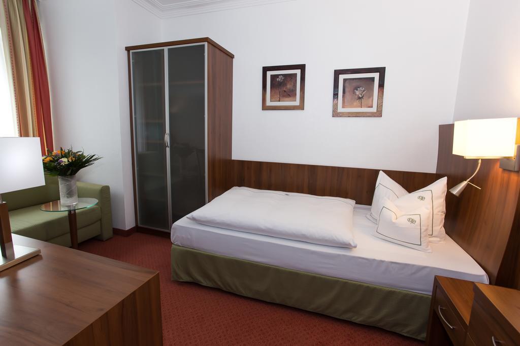 Coellner Hof Hotel 3*