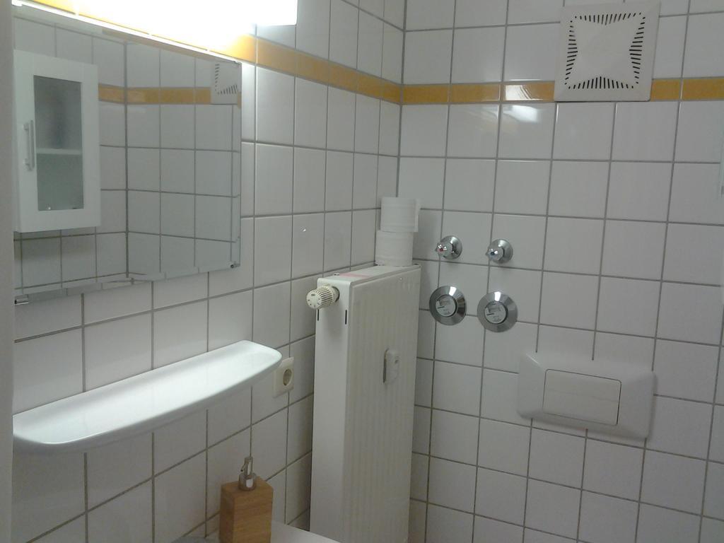 Alice Apartment *