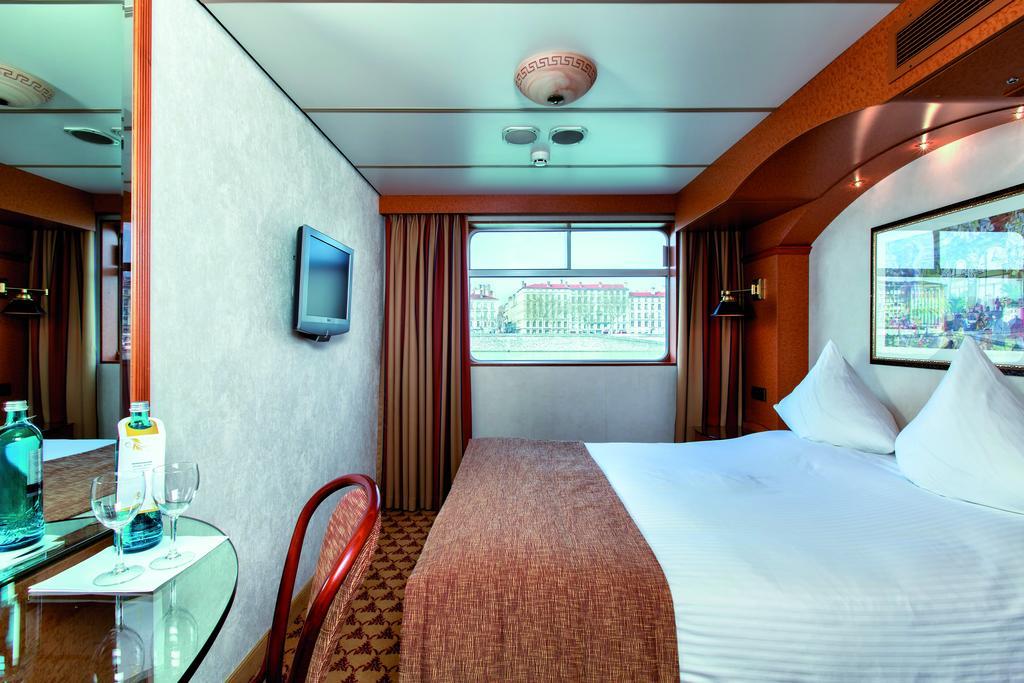 Crossgates Hotelship 3 Star 3*