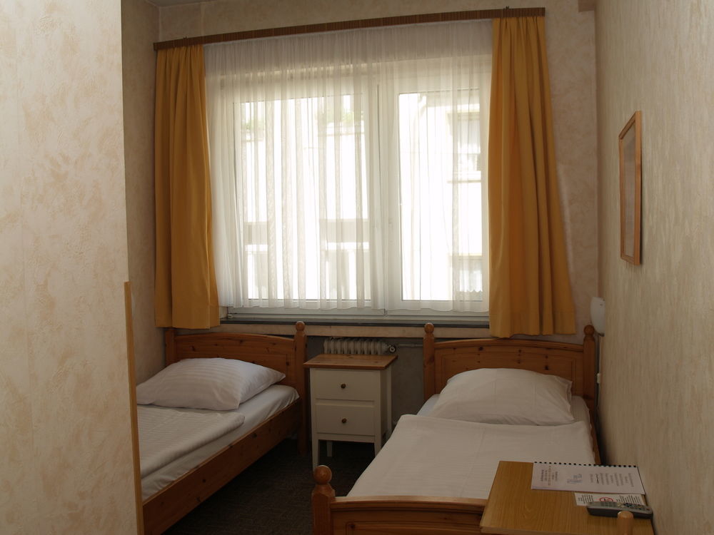 Berg Hotel 2*