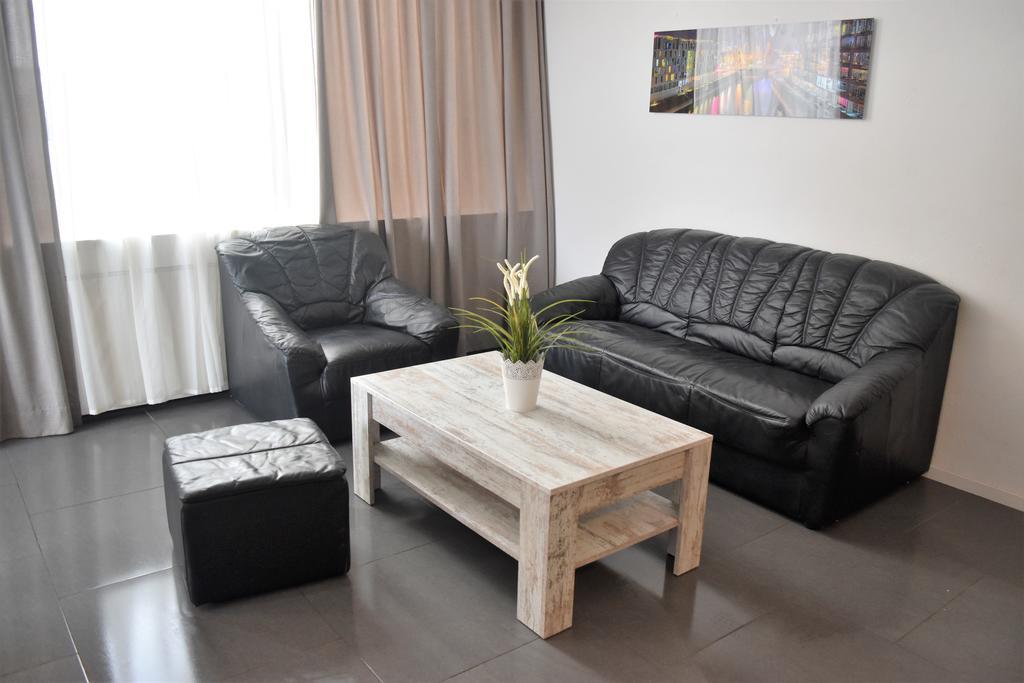 Work And Marsdorf Apartment Cologne