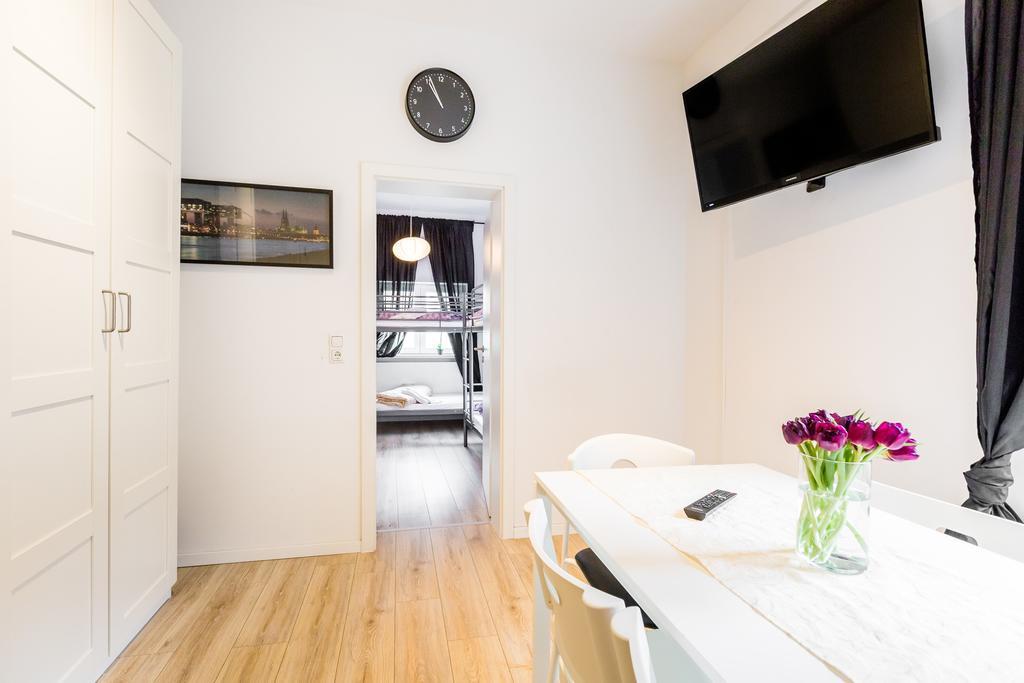 Messe- Und Monteurunterkunft Koeln Apartment *