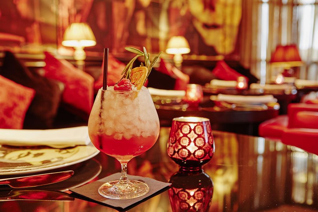 Hotel Savoy 4*