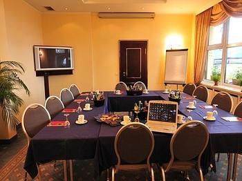 Hotel Allegro 4*