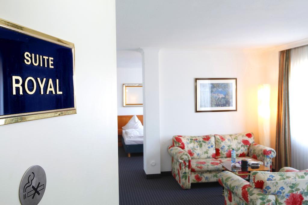 Hotel Centro Royal 3*