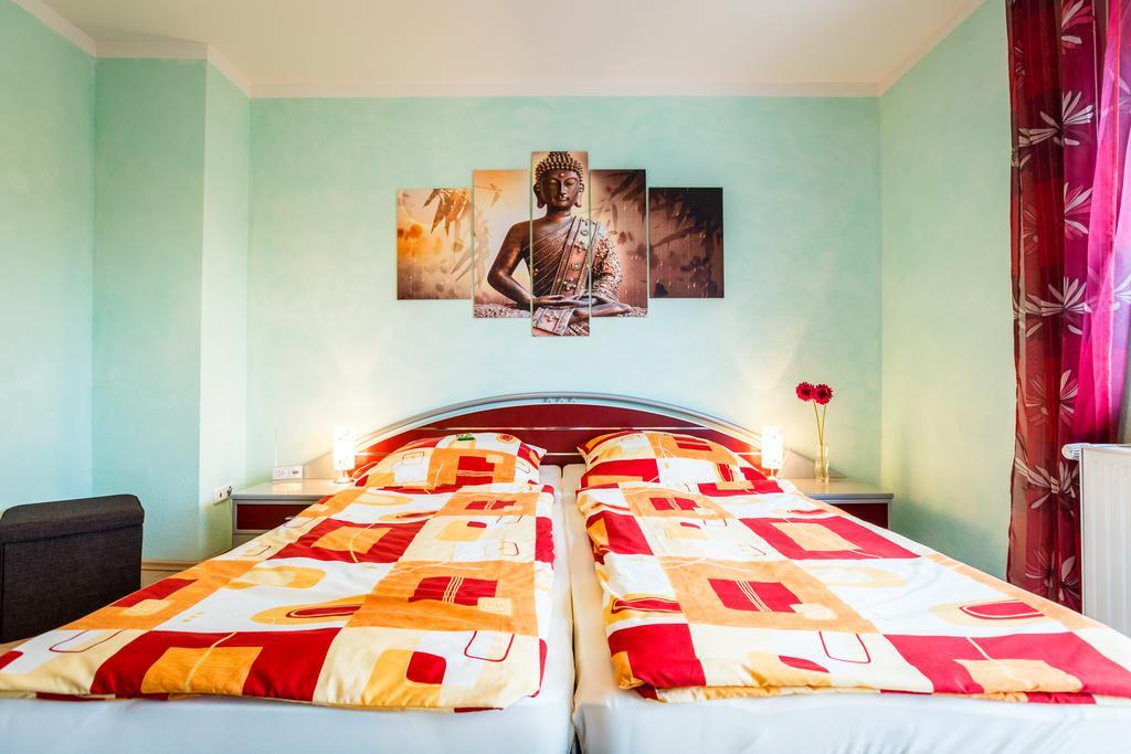 Apartment Messenahe