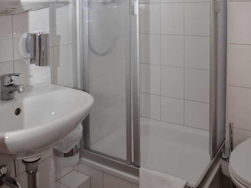 Hotel A&o Dom 2*
