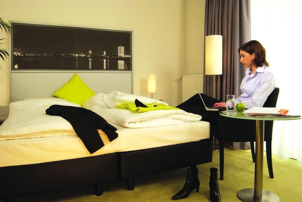 Friends Hotel 3*