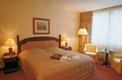 The Ascot Hotel