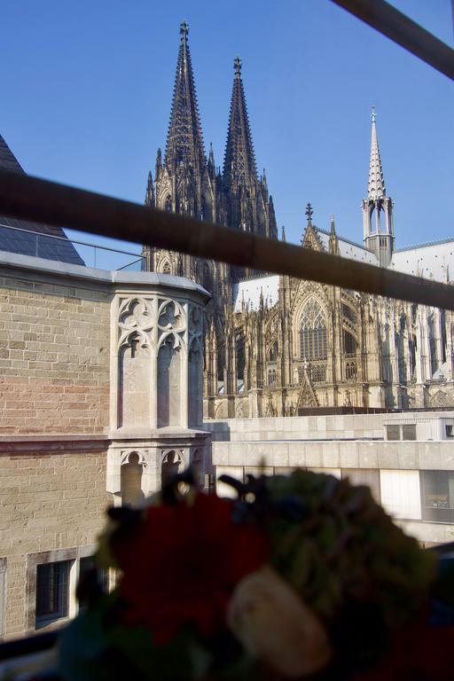 Am Museum Cologne