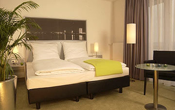 Hotel Friends 3*