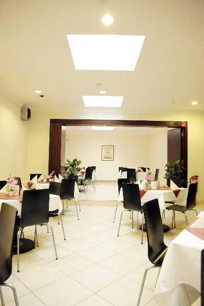 Elite An Der Universitaet Guest house 2*
