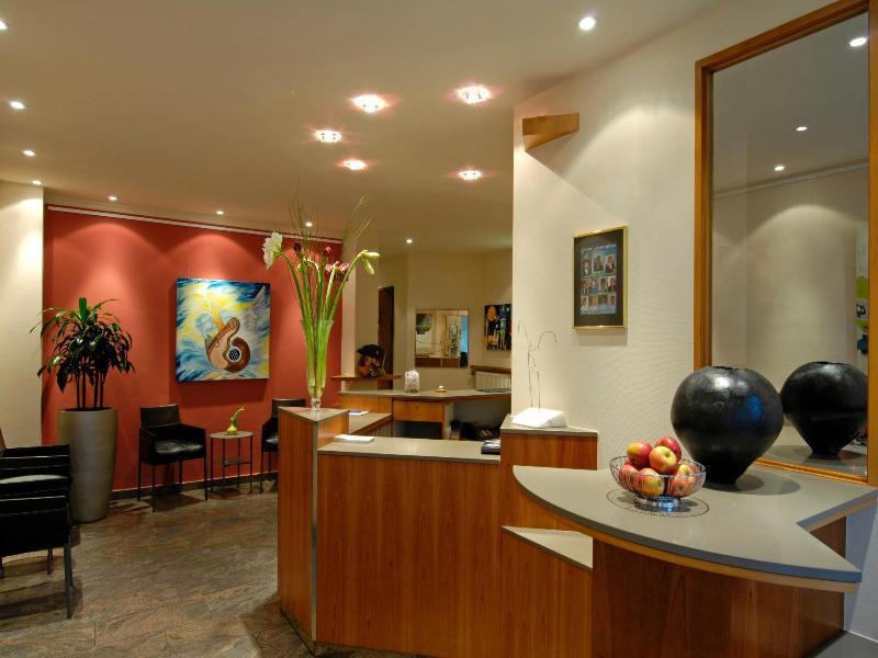 Hotel Astor &
