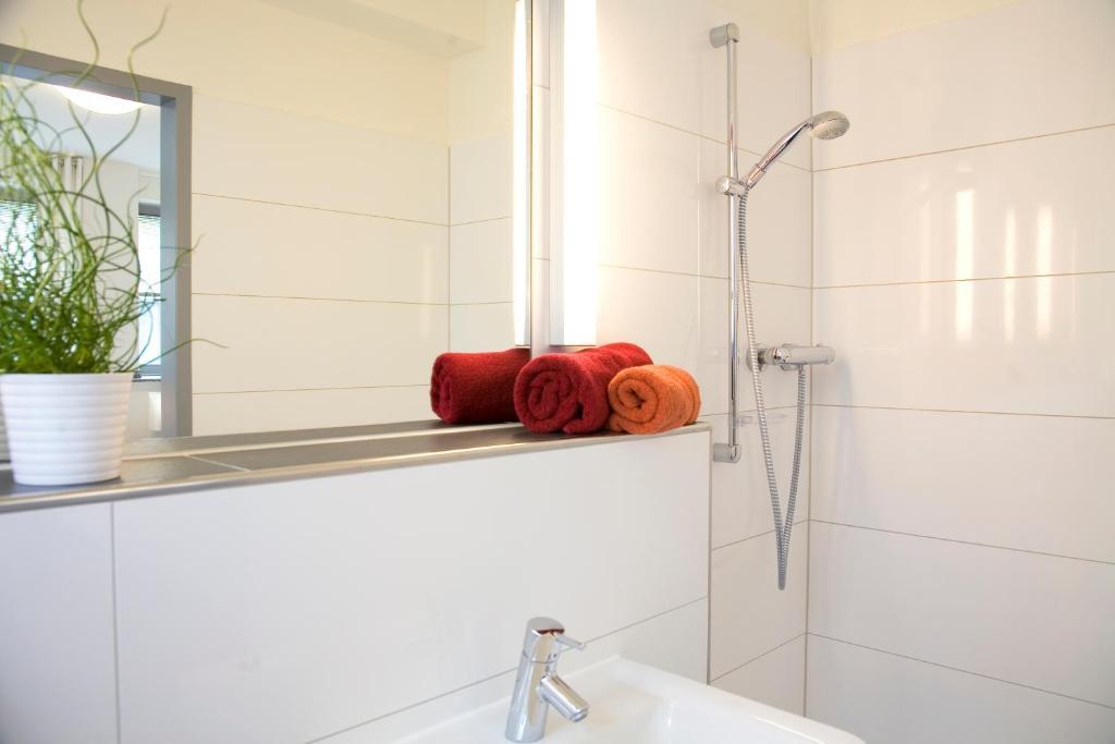 Hotel Hostel Koeln 2*