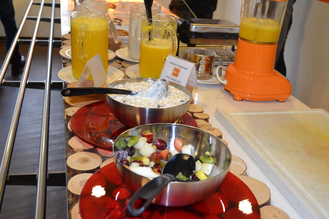 Hotel Hostel Koeln