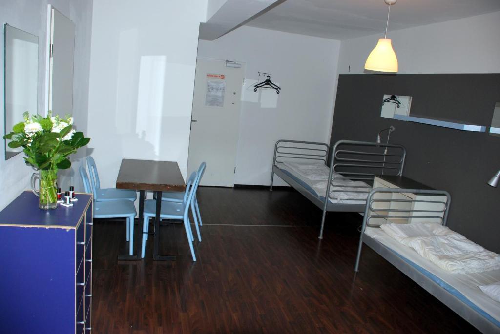 Station - For Backpackers Albergue *