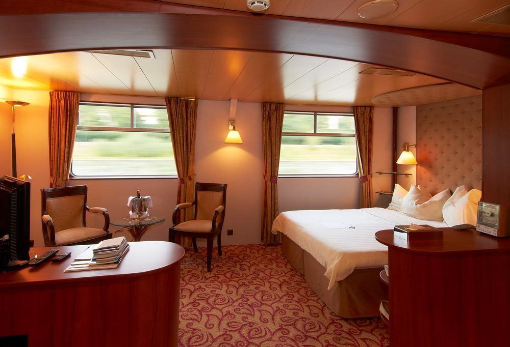 Knm Ms Switzerland Ii - Hotel Cologne