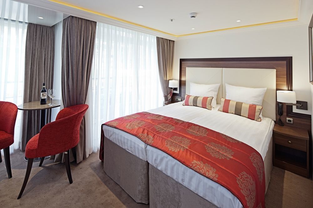 Knm Ms Switzerland Ii - Hotel 3*