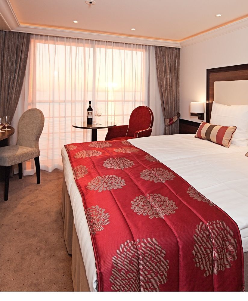 Knm Ms Switzerland Ii - Hotel 3*