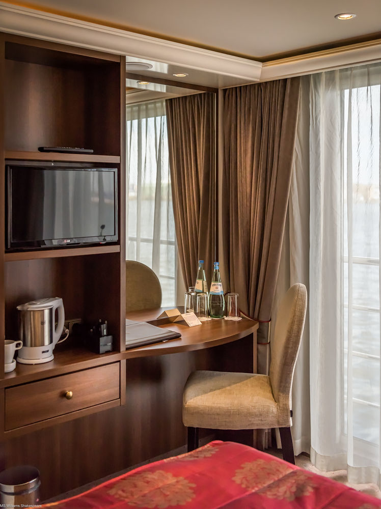 Knm Ms Switzerland Ii - Hotel Cologne