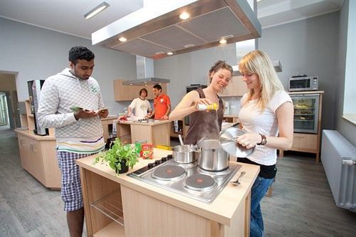 Pathpoint - Backpacker Hostel *