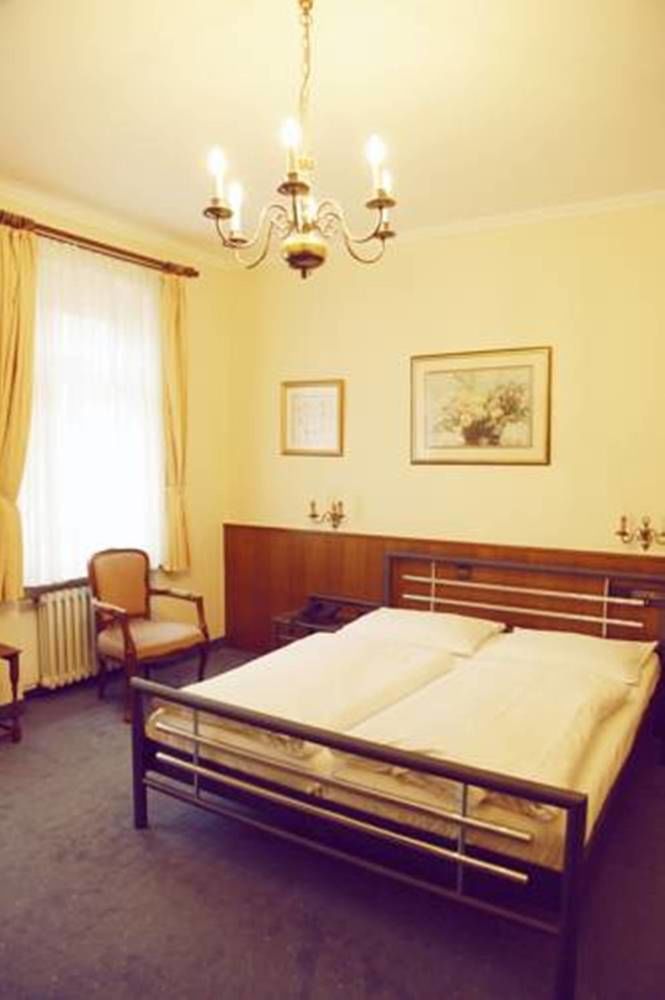 Windsor Hotel 3*