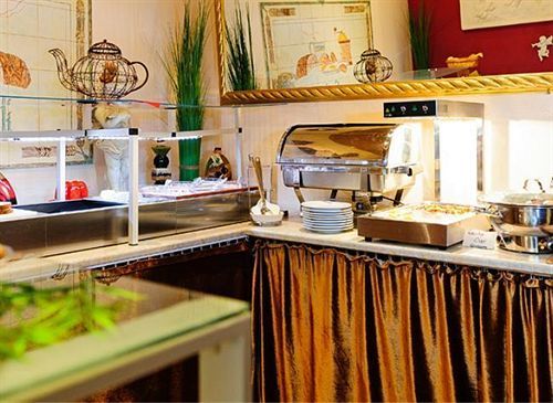 Skada Coelln Hotel 3*
