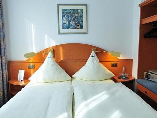 Hotel Allegro 4*