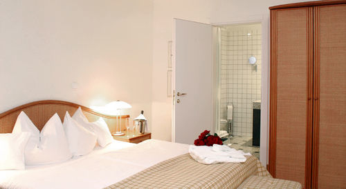 Hotel Altera Pars Kolonia