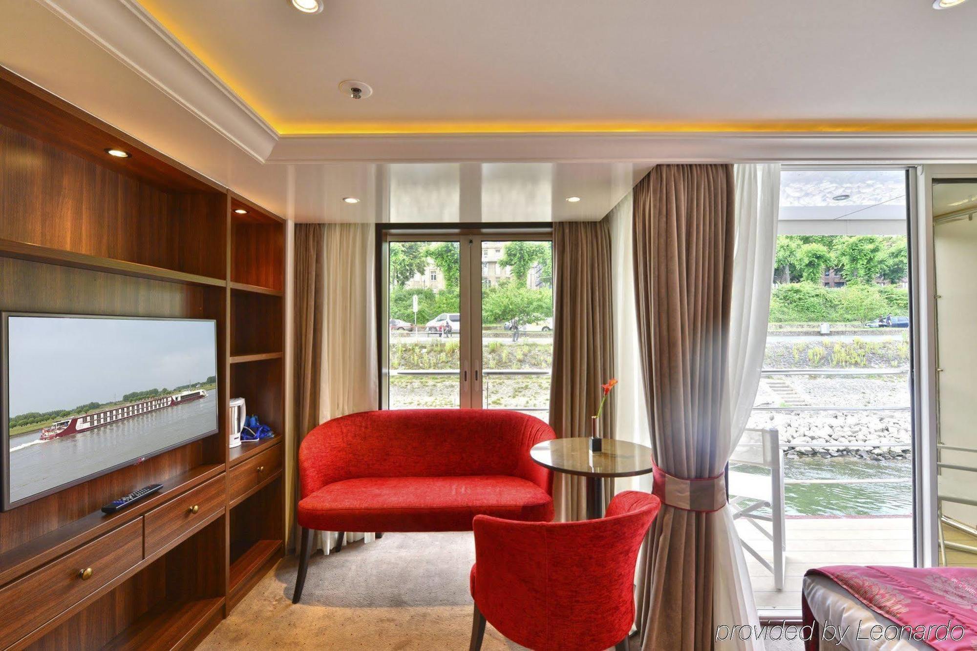 Faircruise Business Hotelship 4*