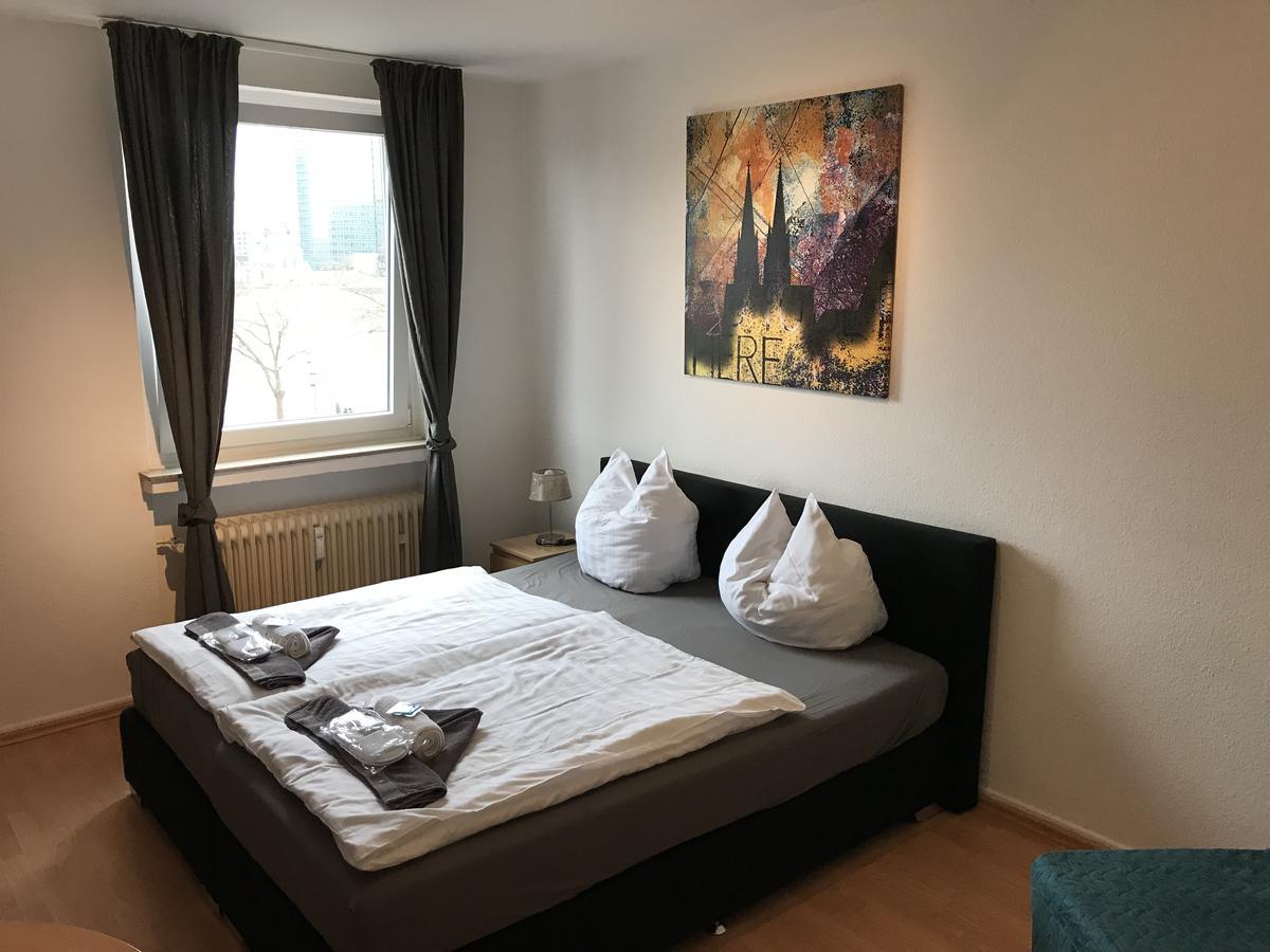 City Apartment Apartment *