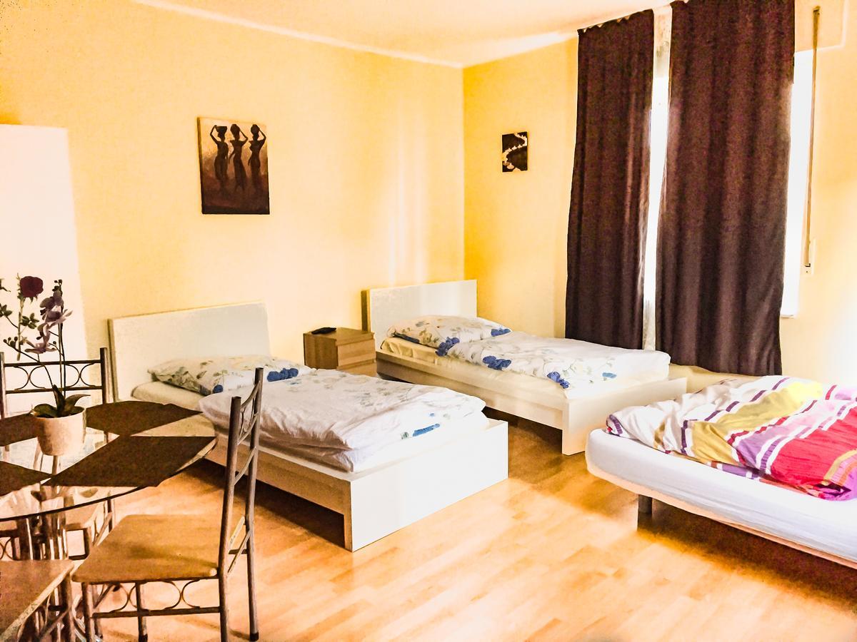 Ferienwohnung Messe * Cologne