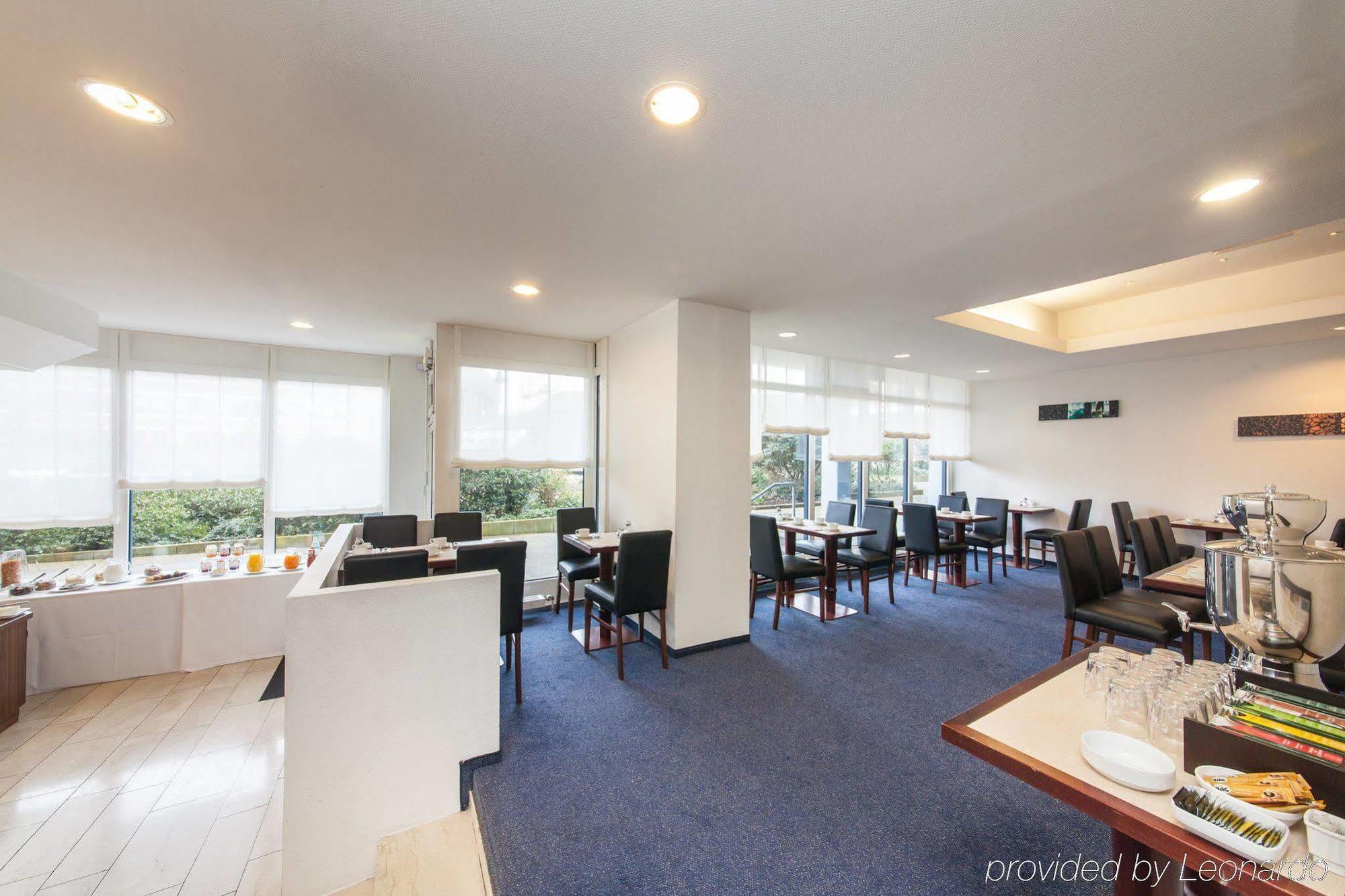 Mercure Airport Hotel